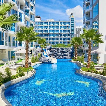 Grand Avenue By Tech Appartement Pattaya Buitenkant foto