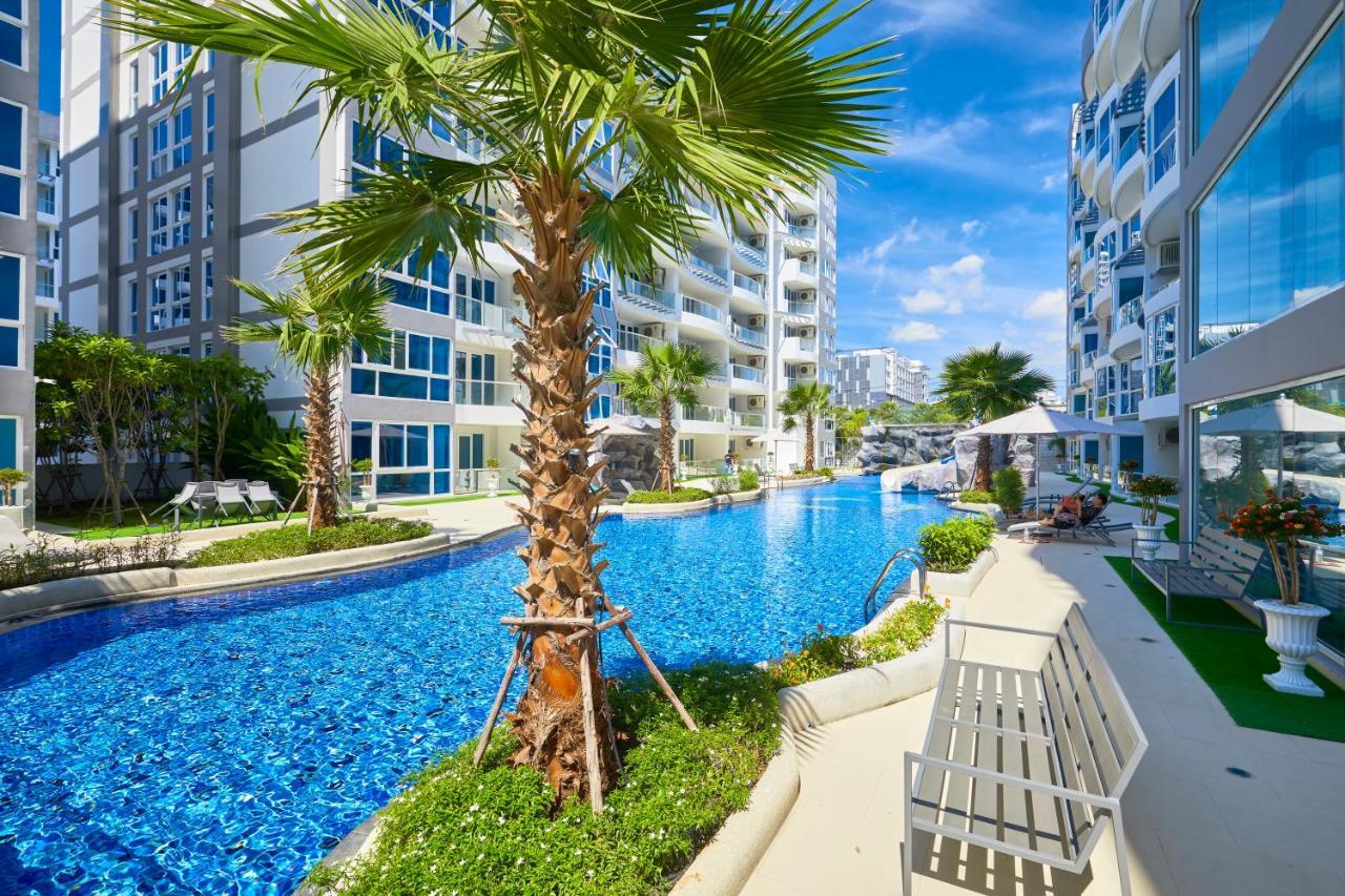 Grand Avenue By Tech Appartement Pattaya Buitenkant foto